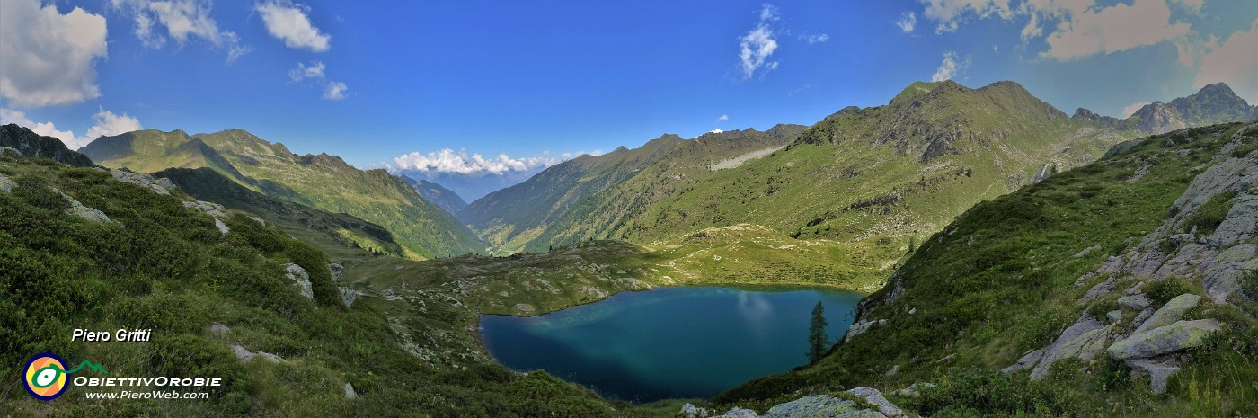 33 In discesa dal Lago di Sopra al Lago Grande.jpg